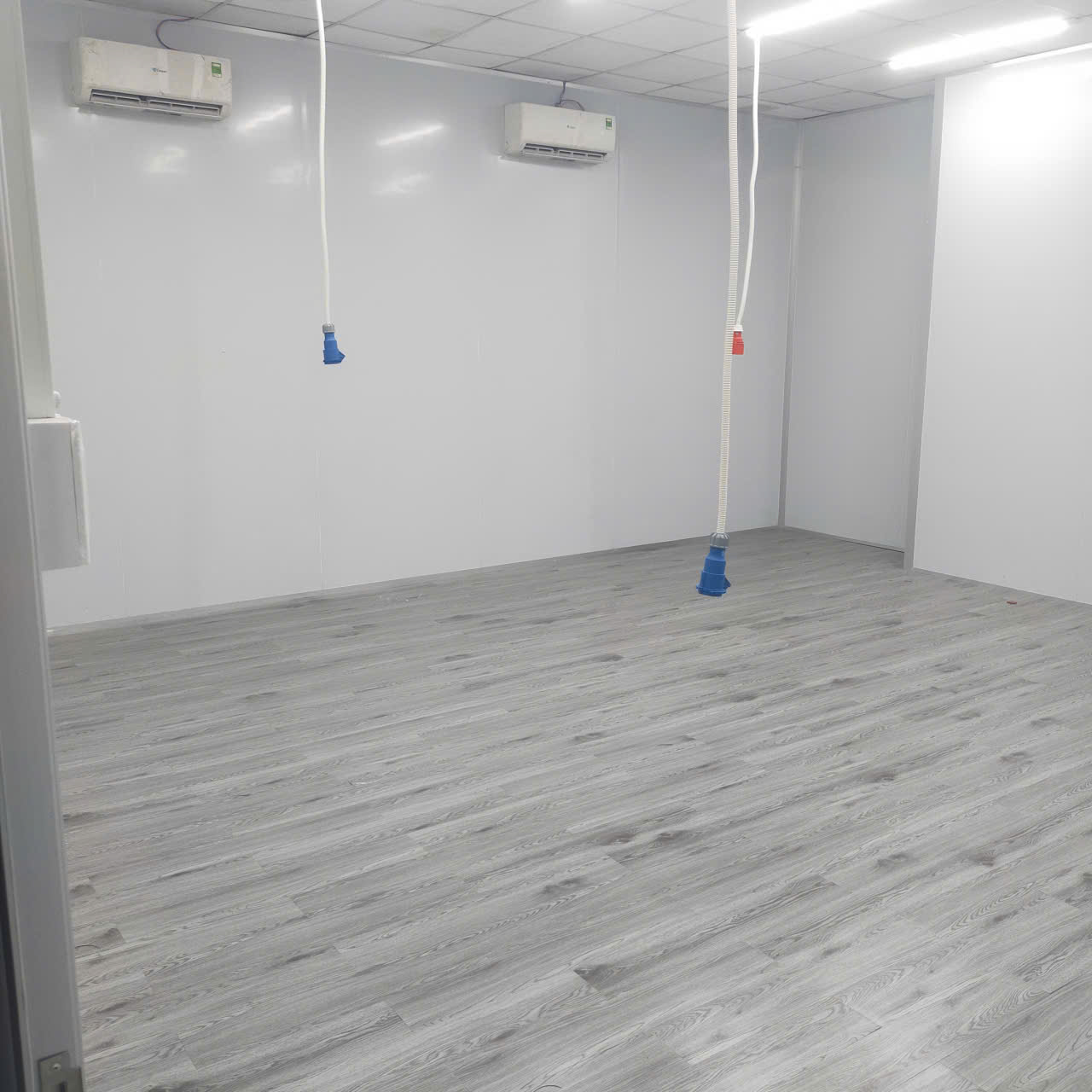 Công trình sàn nhựa T020 1