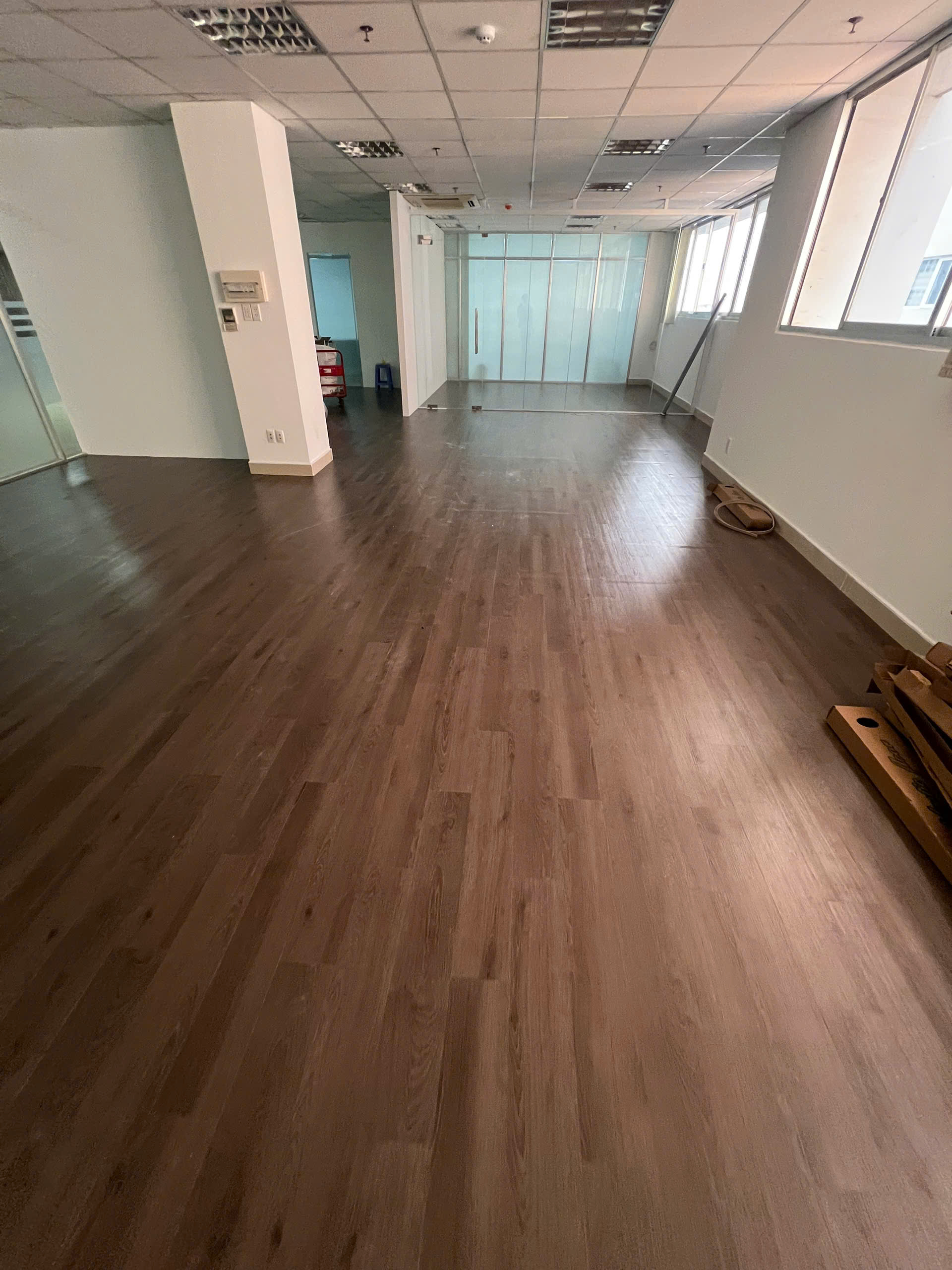 công trình sàn nhựa t080 2